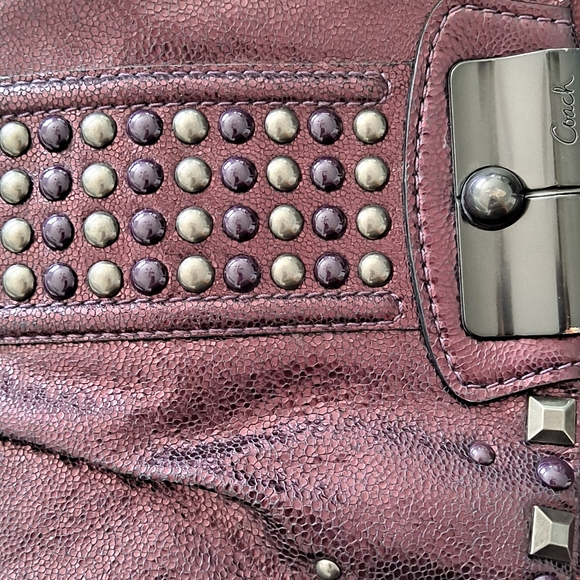 Beautiful Coach Hobo bag - Picture 4 of 8